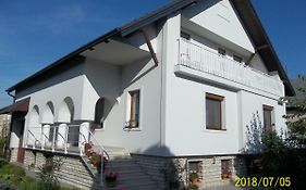 Viragos Vendeghaz Balatonfuered